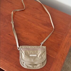 Baggallini Taupe Nylon Crossbody Travel Bag Multiple Pockets